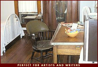 Perfect for artists and writers